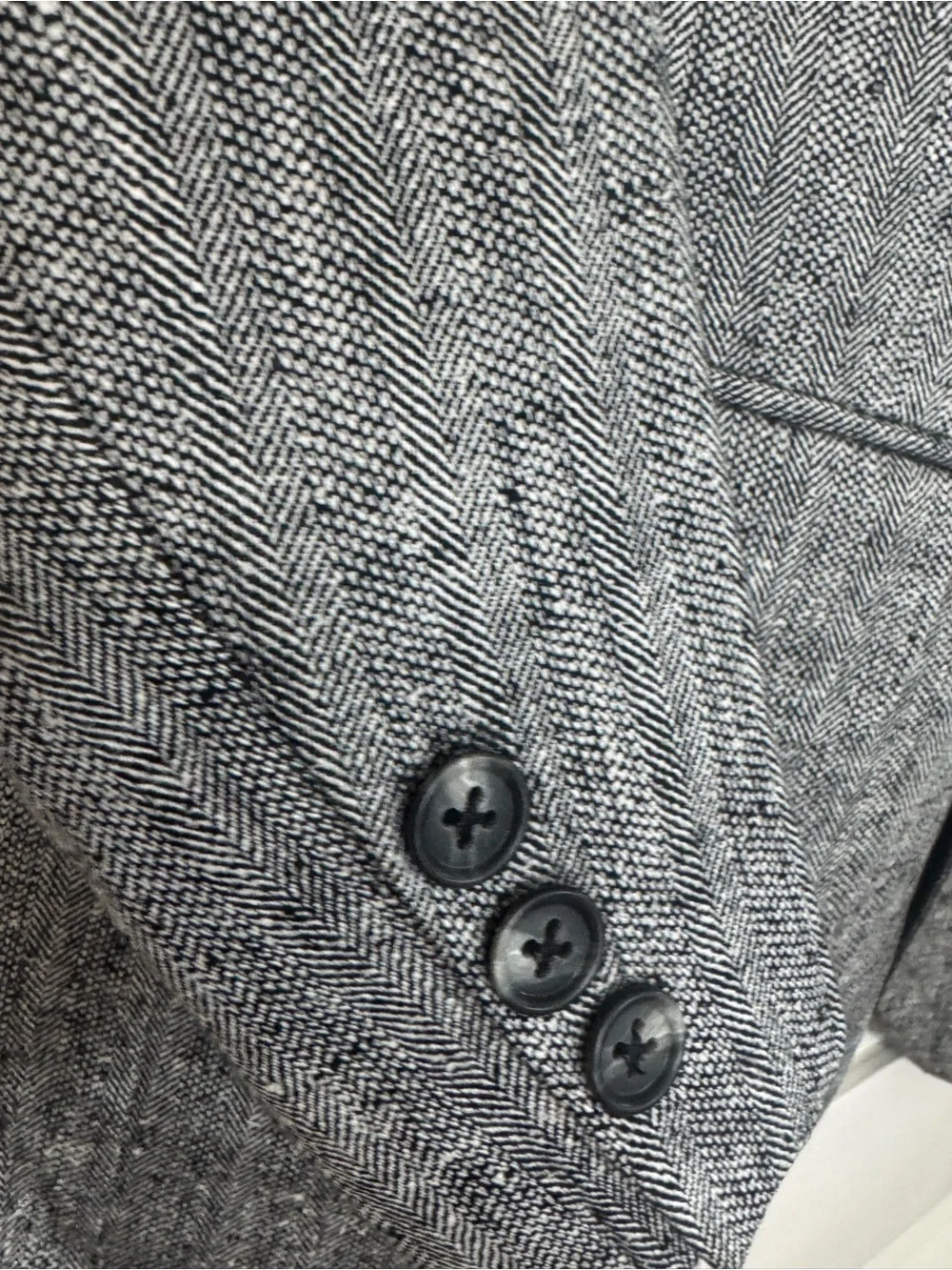 Vintage 1980-90s Burberrys Herringbone Silk Blazer Sport Coat 42R Patrick James